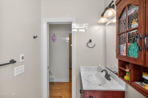 227 Landbridge Drive Altamont NY 12009