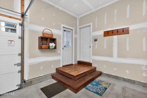 227 Landbridge Drive Altamont NY 12009