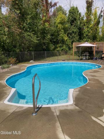 227 Landbridge Drive Altamont NY 12009