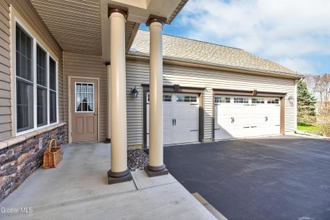 227 Landbridge Drive Altamont NY 12009