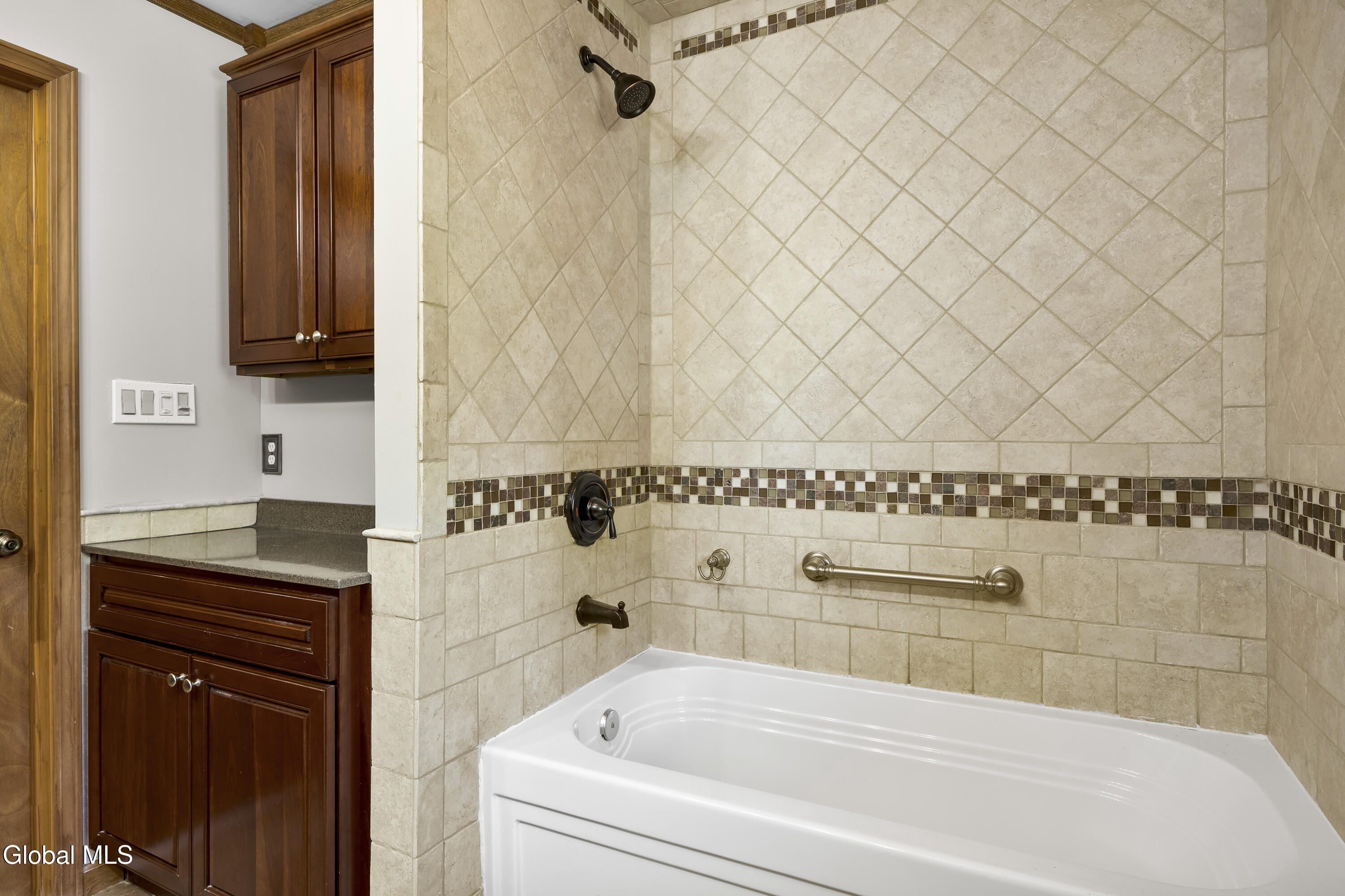 928 Altamont Voorheesville Road Altamont NY 12009