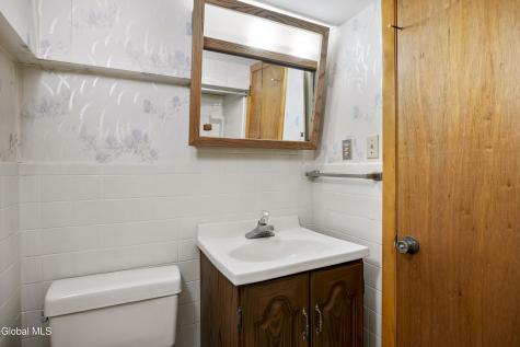 928 Altamont Voorheesville Road Altamont NY 12009