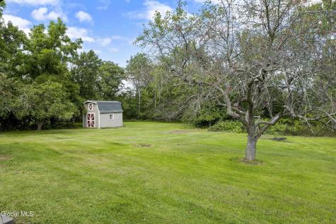 928 Altamont Voorheesville Road Altamont NY 12009