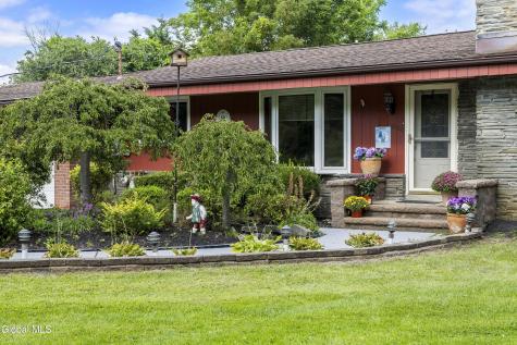 928 Altamont Voorheesville Road Altamont NY 12009