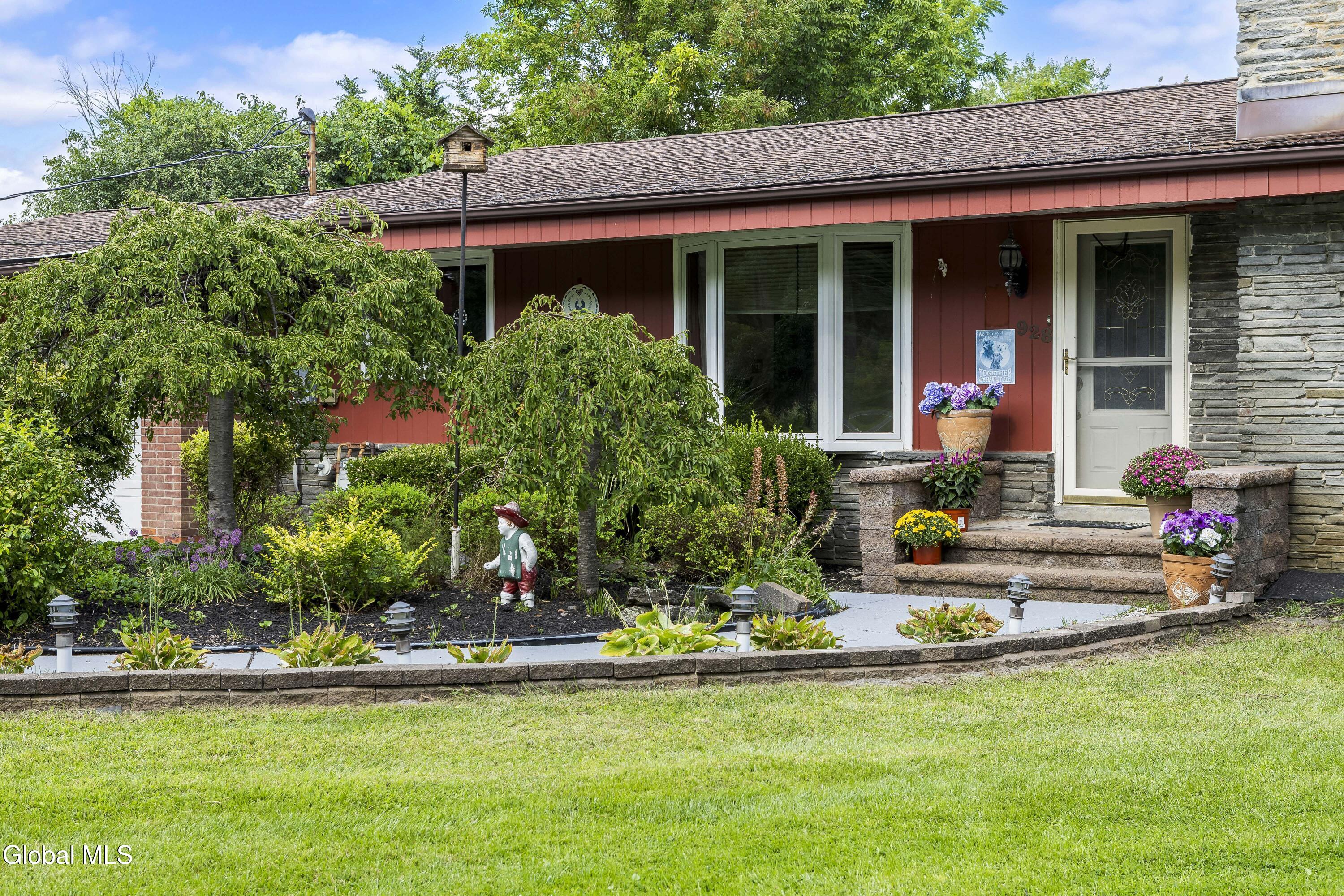 928 Altamont Voorheesville Road Altamont NY 12009