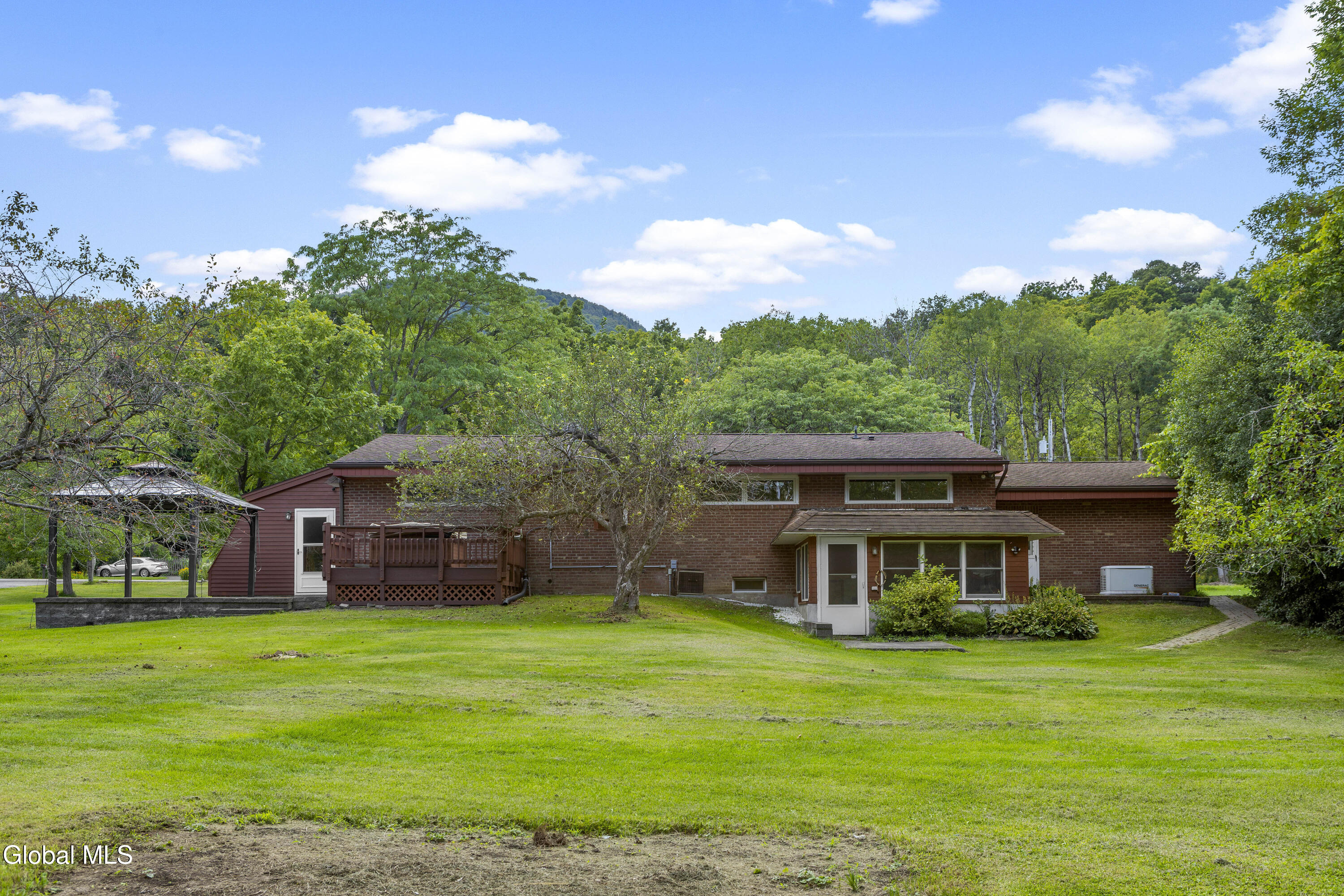 928 Altamont Voorheesville Road Altamont NY 12009