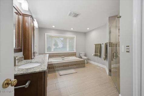 25 Masters Common South Queensbury NY 12804