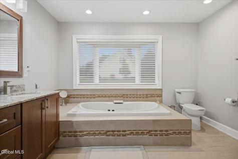25 Masters Common South Queensbury NY 12804
