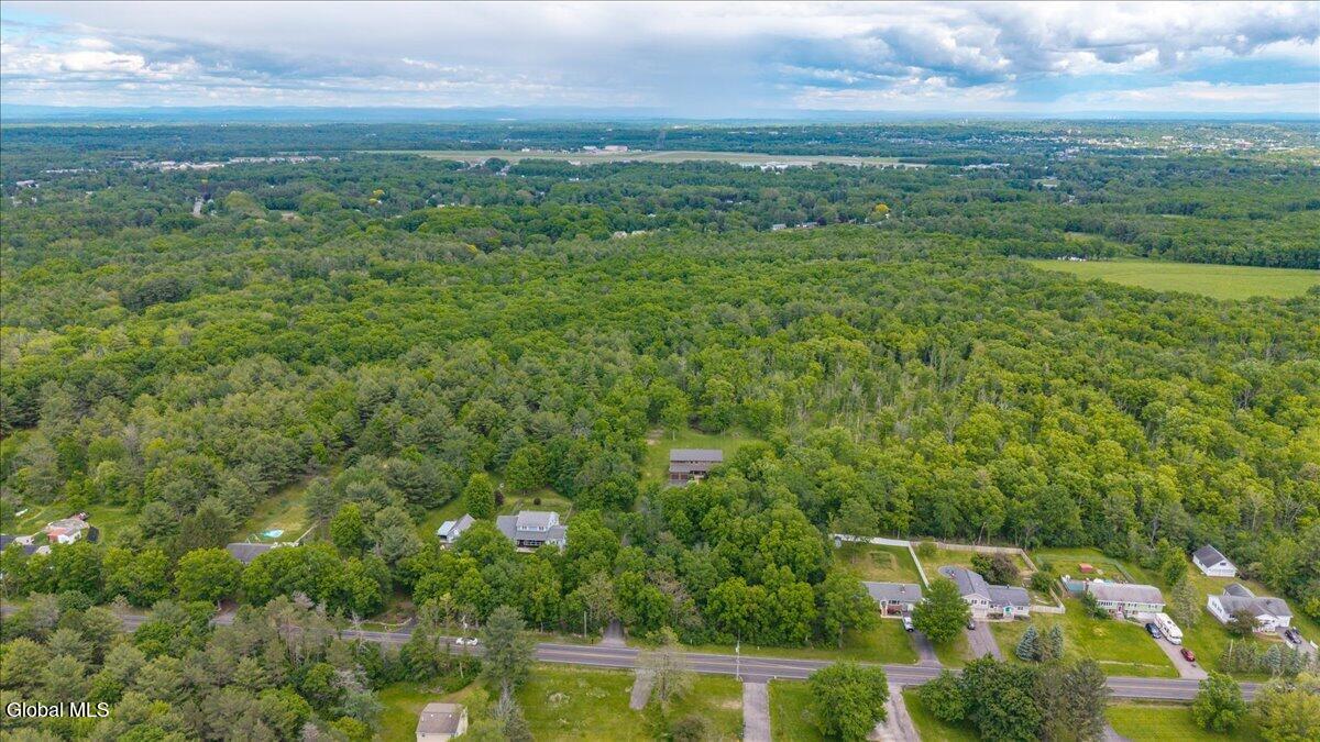 136 Spring Road Glenville NY 12302