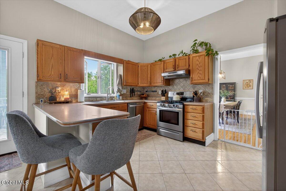 136 Spring Road Glenville NY 12302