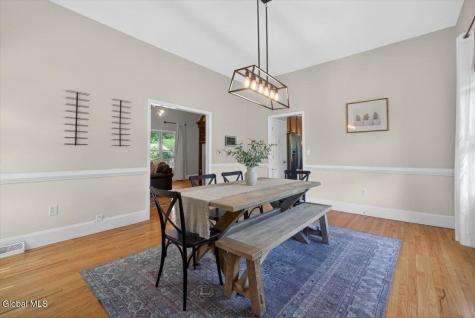 136 Spring Road Glenville NY 12302