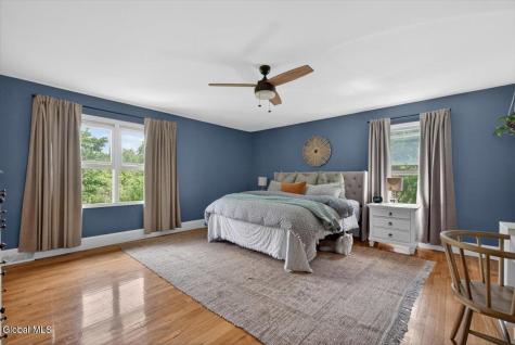 136 Spring Road Glenville NY 12302