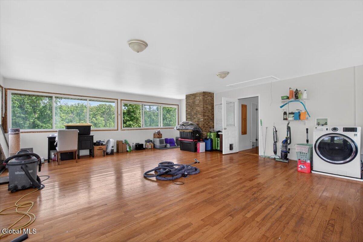 136 Spring Road Glenville NY 12302