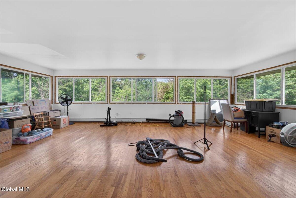 136 Spring Road Glenville NY 12302