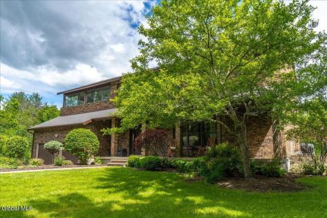 136 Spring Road Glenville NY 12302