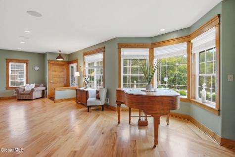 447 Krumkill Road Albany NY 12203
