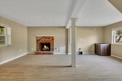 326 Louden Road Saratoga Springs NY 12866