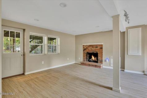 326 Louden Road Saratoga Springs NY 12866