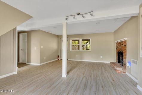 326 Louden Road Saratoga Springs NY 12866