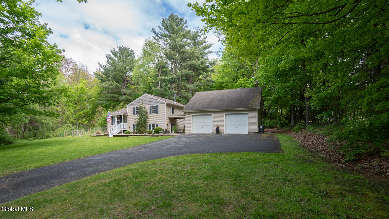 84 Jack Halloran Road Stillwater NY 12170