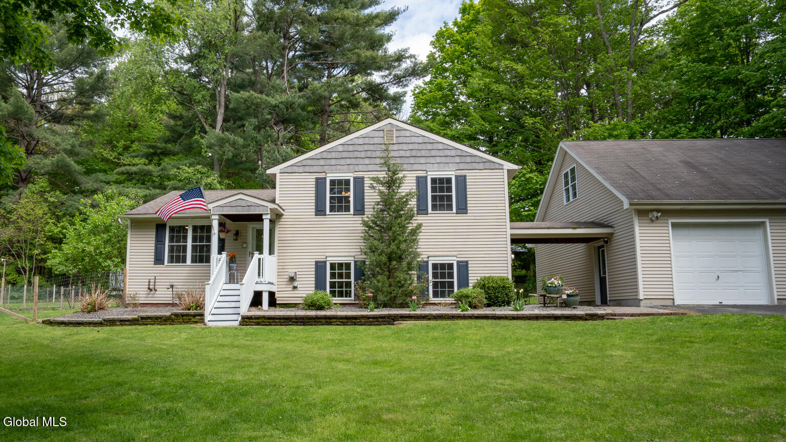 84 Jack Halloran Road Stillwater NY 12170