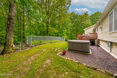 742 Babcock Lake Road Petersburgh NY 12138