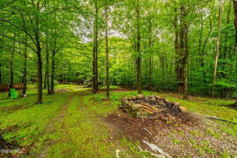 742 Babcock Lake Road Petersburgh NY 12138