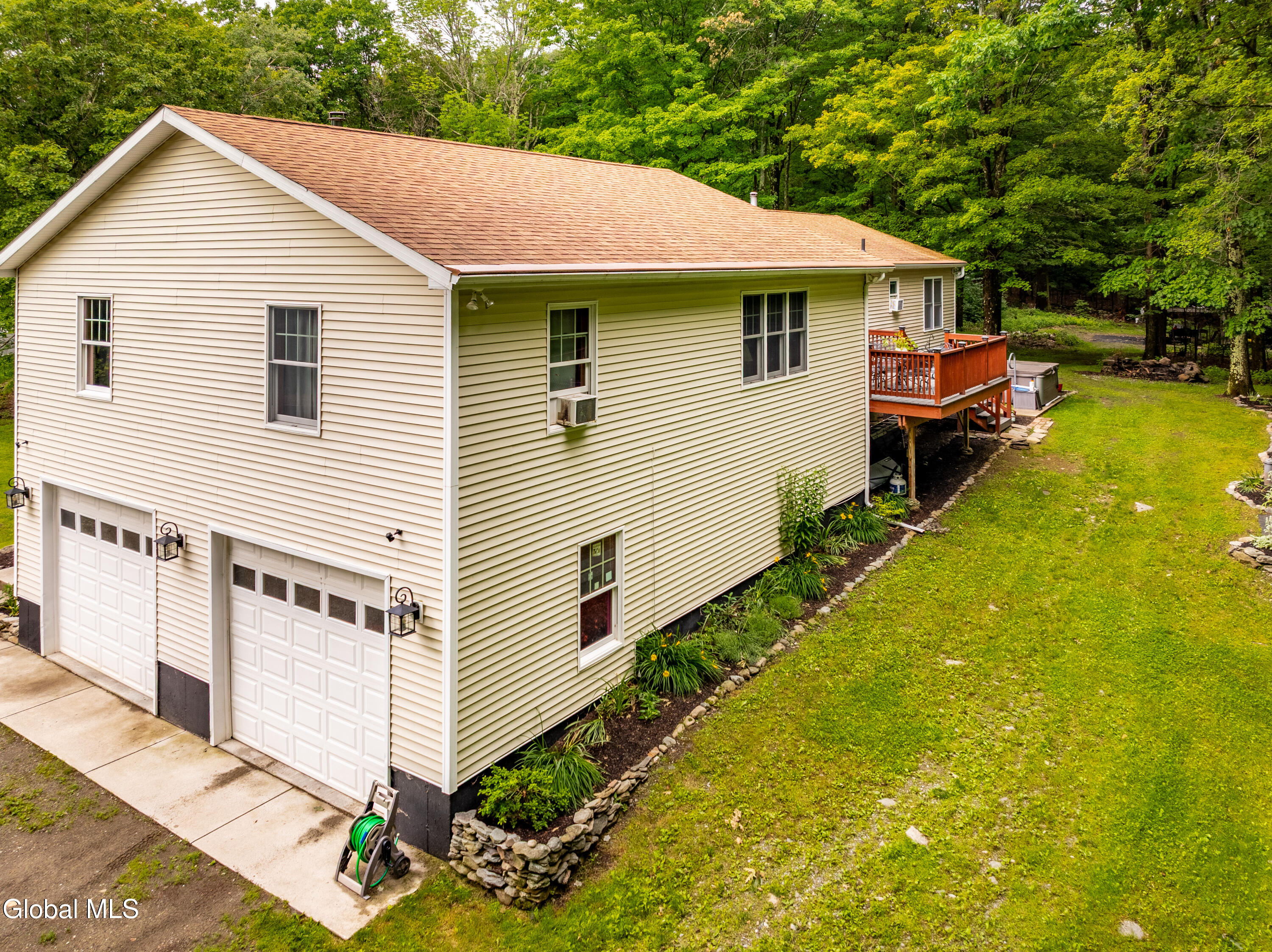 742 Babcock Lake Road Petersburgh NY 12138
