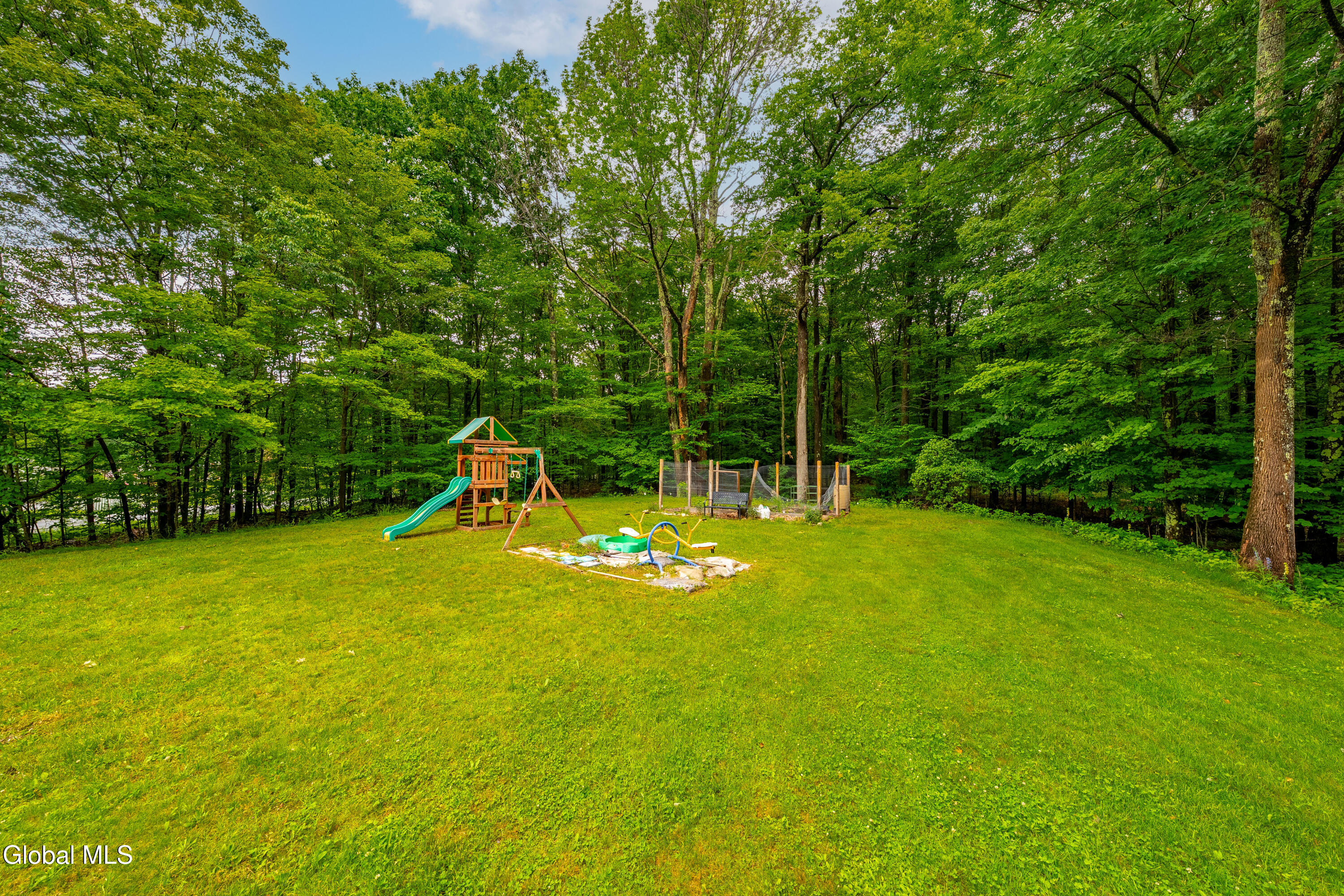 742 Babcock Lake Road Petersburgh NY 12138