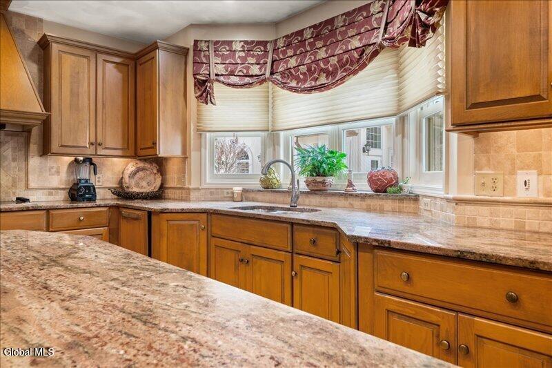 1012 Gabriella Avenue Endicott NY 13760