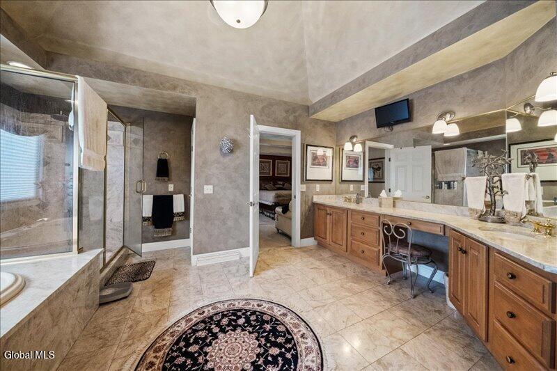 1012 Gabriella Avenue Endicott NY 13760