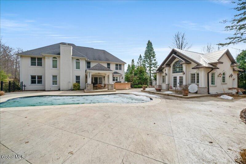 1012 Gabriella Avenue Endicott NY 13760