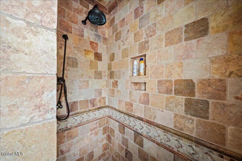 1012 Gabriella Avenue Endicott NY 13760