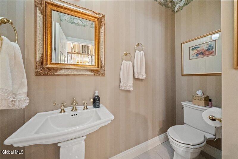 1012 Gabriella Avenue Endicott NY 13760