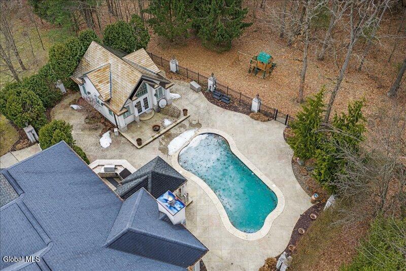 1012 Gabriella Avenue Endicott NY 13760