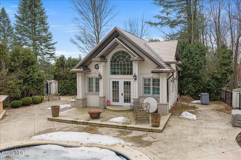 1012 Gabriella Avenue Endicott NY 13760