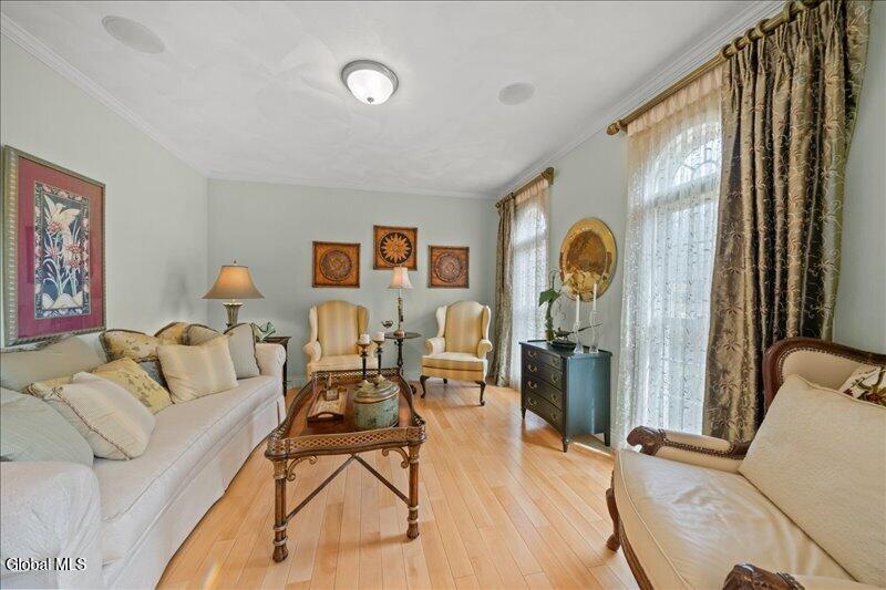 1012 Gabriella Avenue Endicott NY 13760
