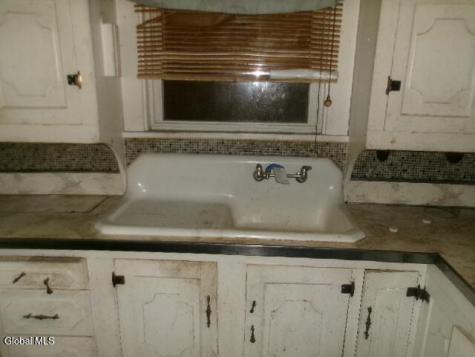 197 W Fulton Street Gloversville NY 12078
