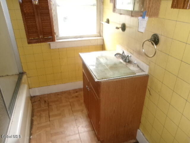 197 W Fulton Street Gloversville NY 12078