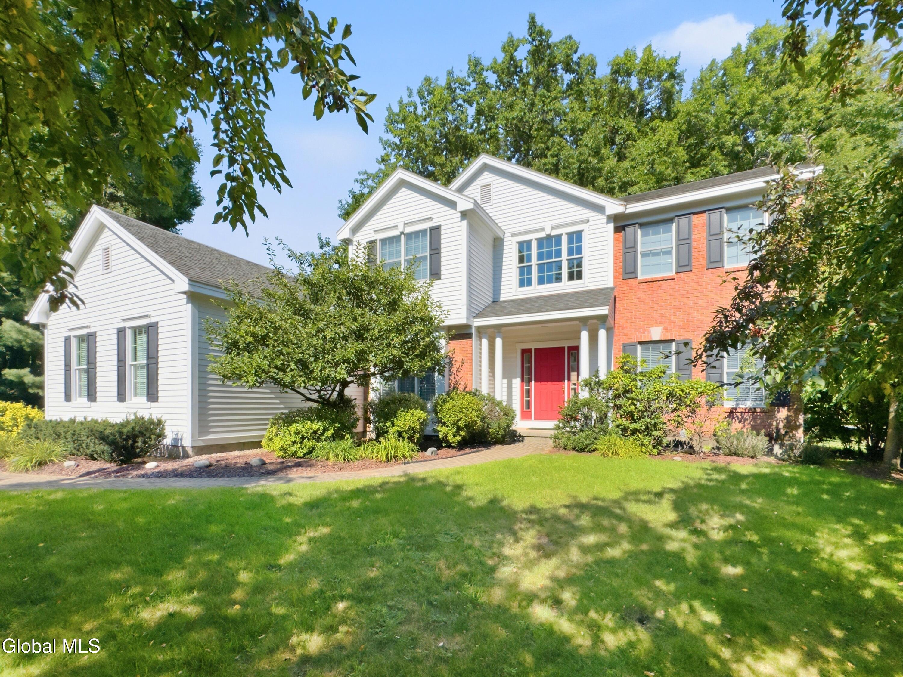 806 Greenthorne Boulevard Guilderland NY 12303