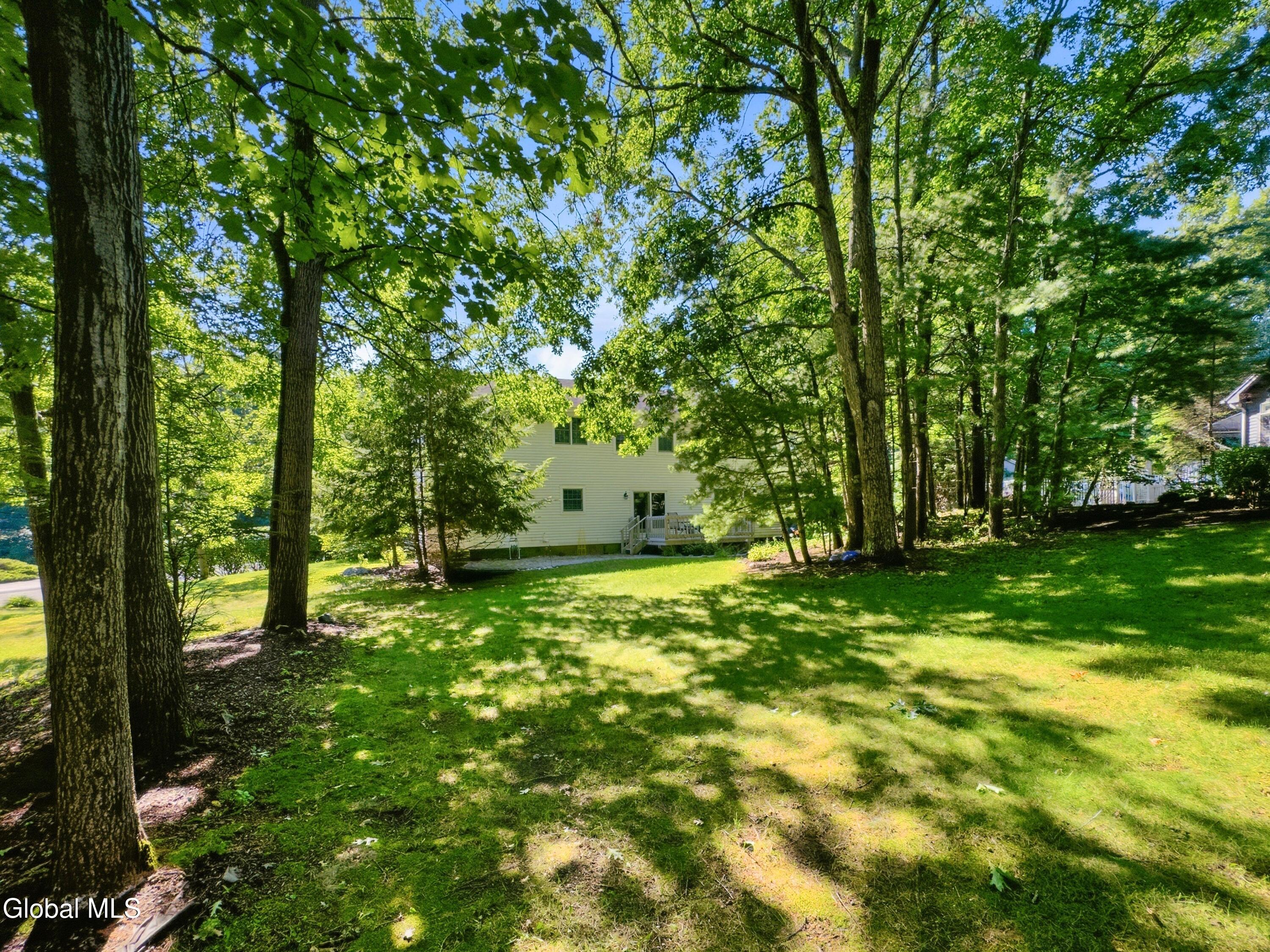 806 Greenthorne Boulevard Guilderland NY 12303