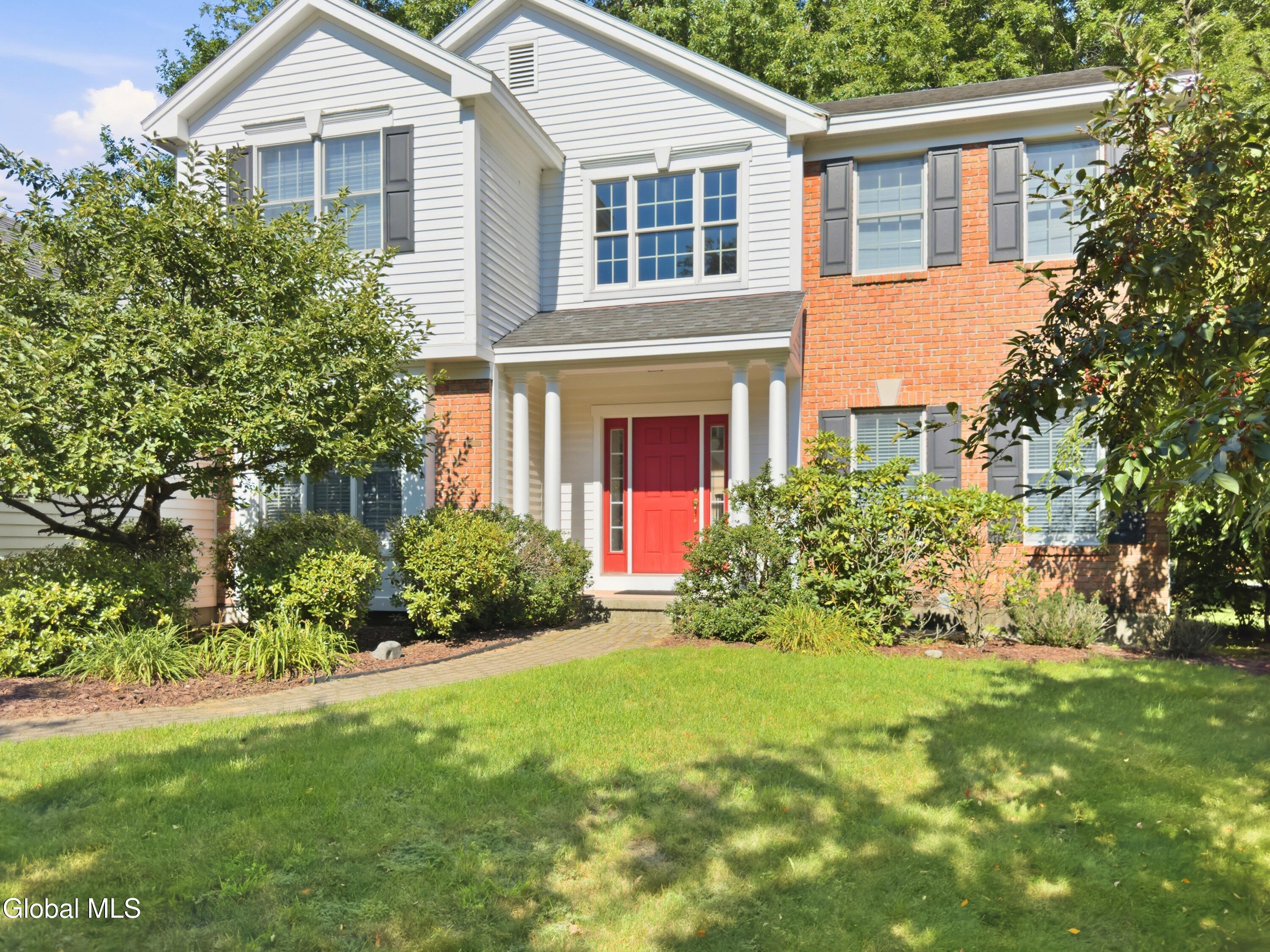 806 Greenthorne Boulevard Guilderland NY 12303