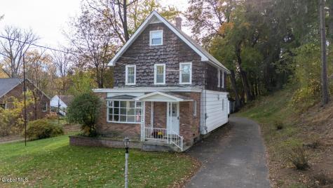 21 Mccormack Road Slingerlands NY 12159