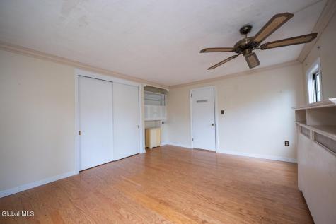 21 Mccormack Road Slingerlands NY 12159