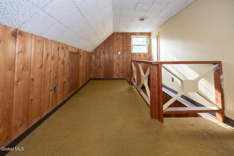 21 Mccormack Road Slingerlands NY 12159