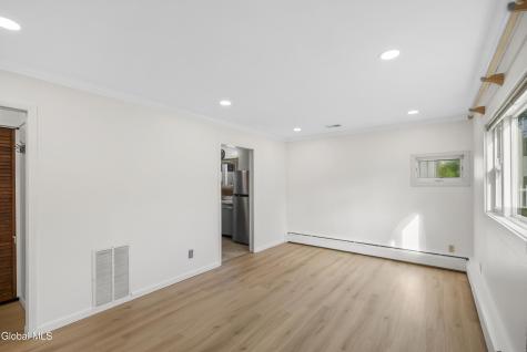 31 Riverview Drive Niskayuna NY 12309