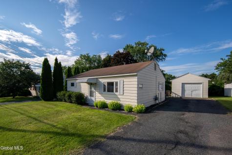 31 Riverview Drive Niskayuna NY 12309