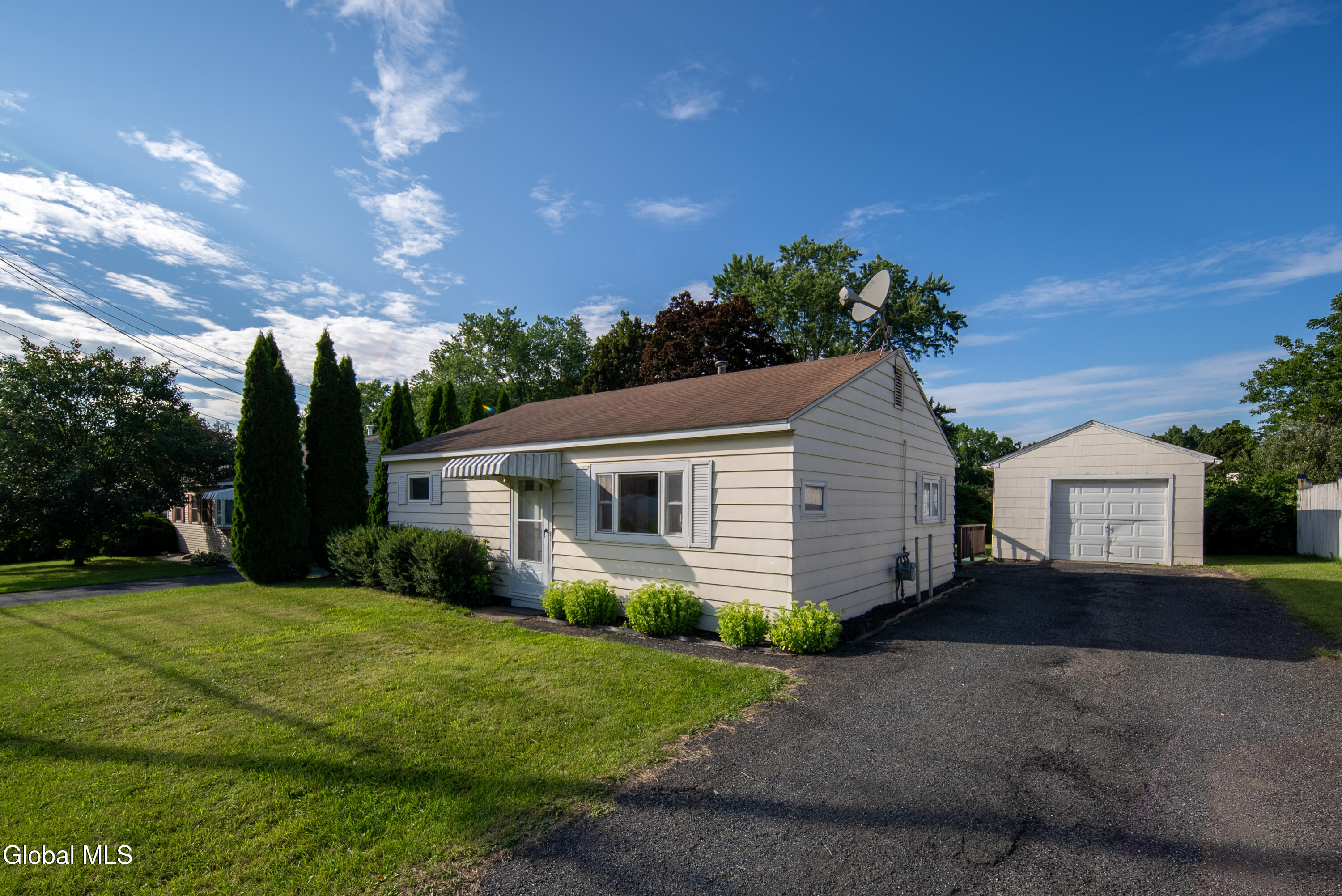 31 Riverview Drive Niskayuna NY 12309