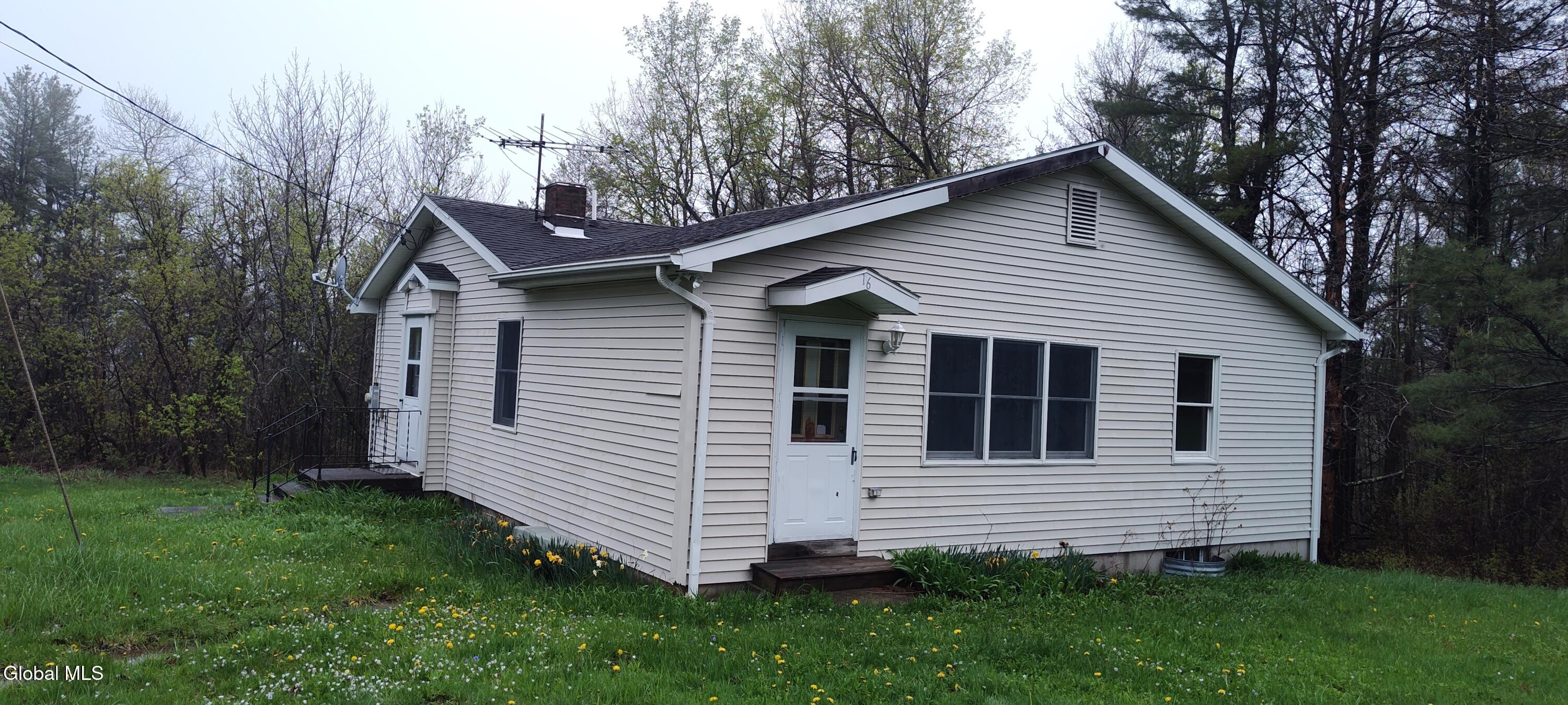 16 Lake Road Rensselaerville NY 12147