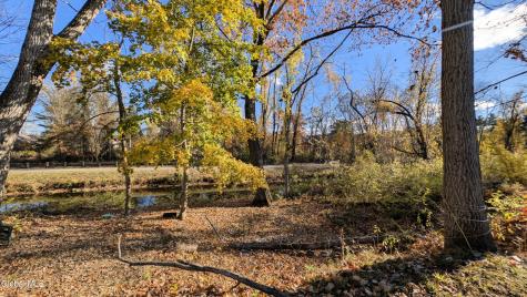 10 Feeder Bend Glens Falls NY 12801